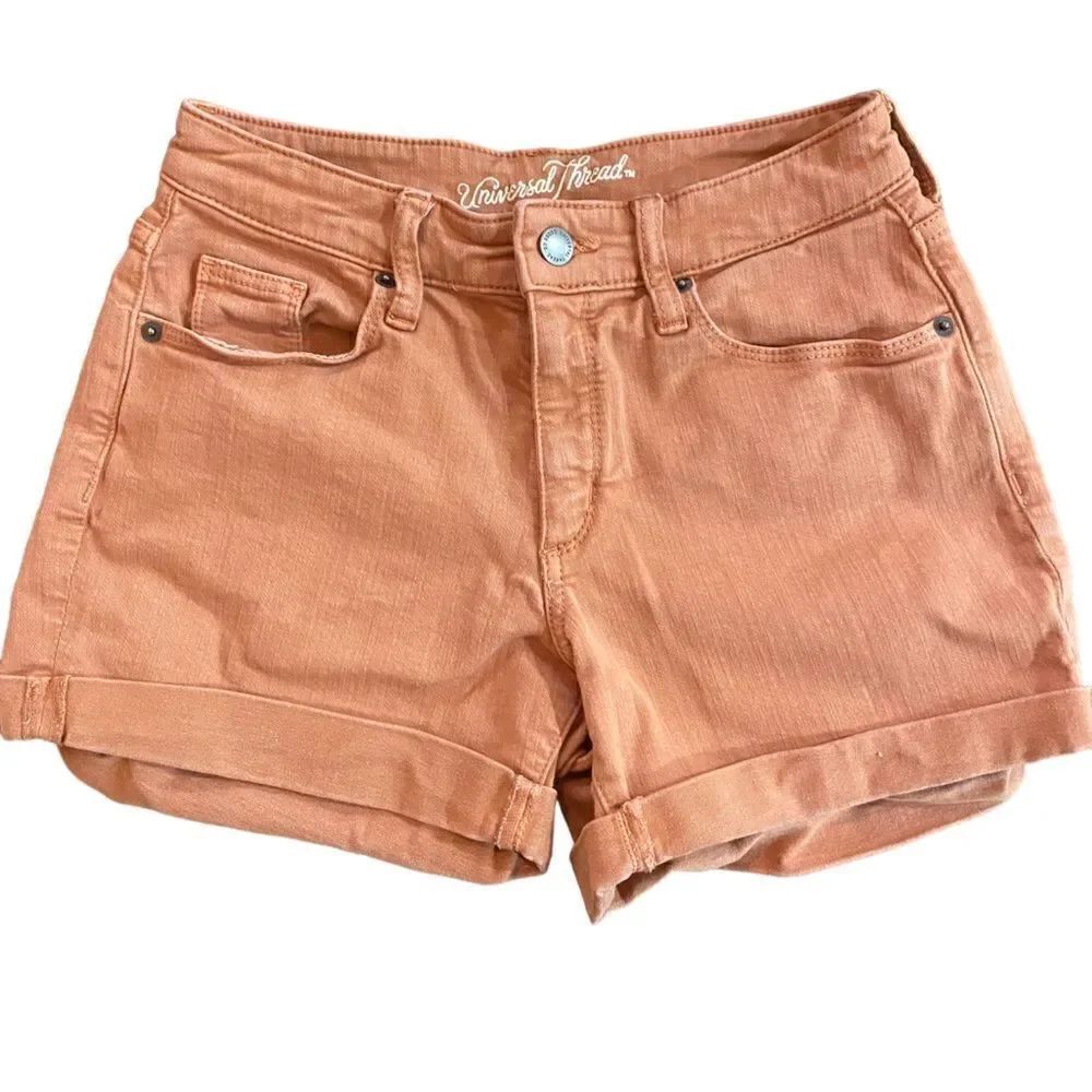 Universal Thread rust color jeans shorts size 2/26R cuffed pockets
